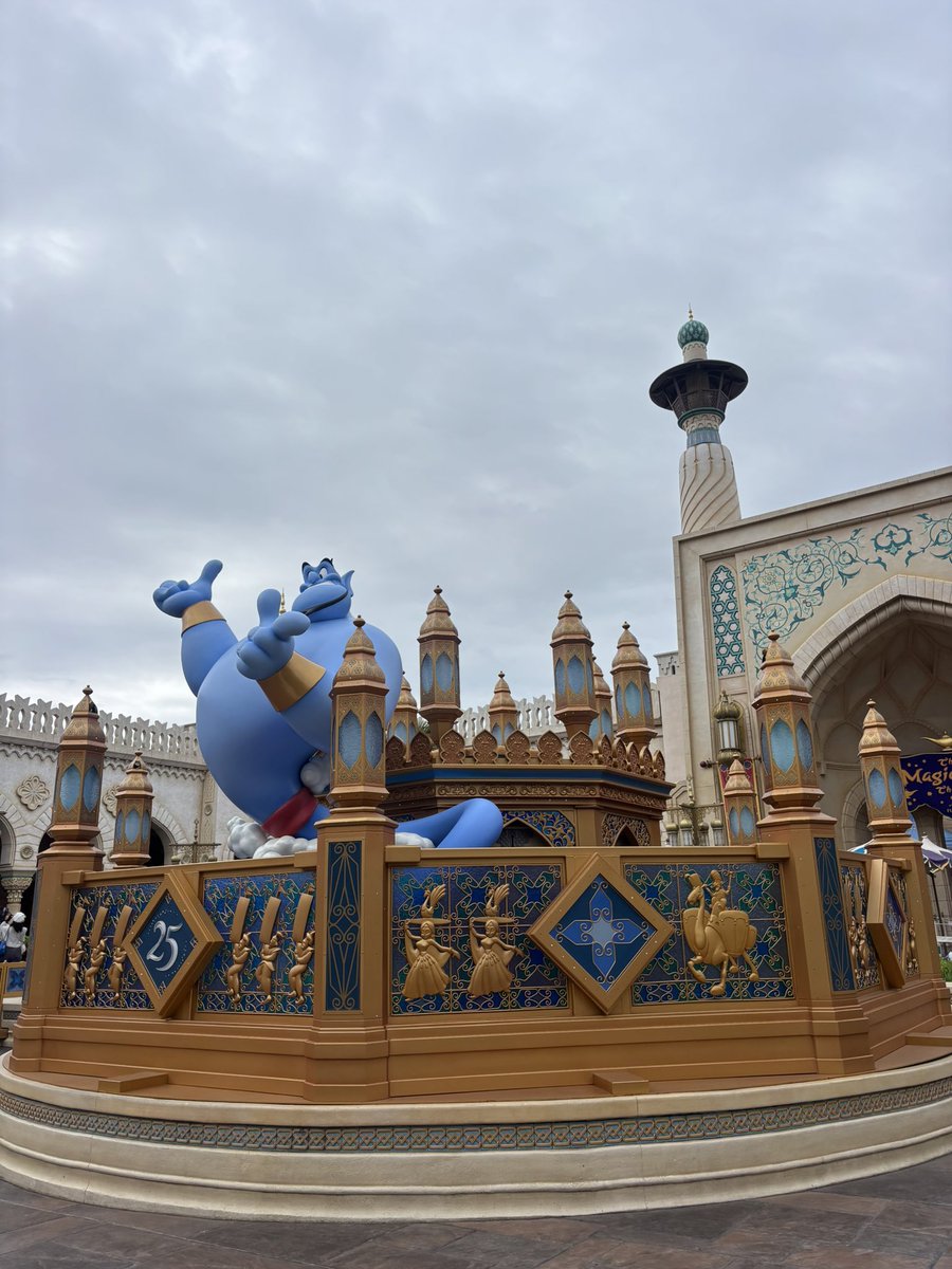 tesla_Y1219's tweet photo. ディズニーシー✨

何階乗ってもソアリン感動する😘 https://t.co/5JZY13Ev7P