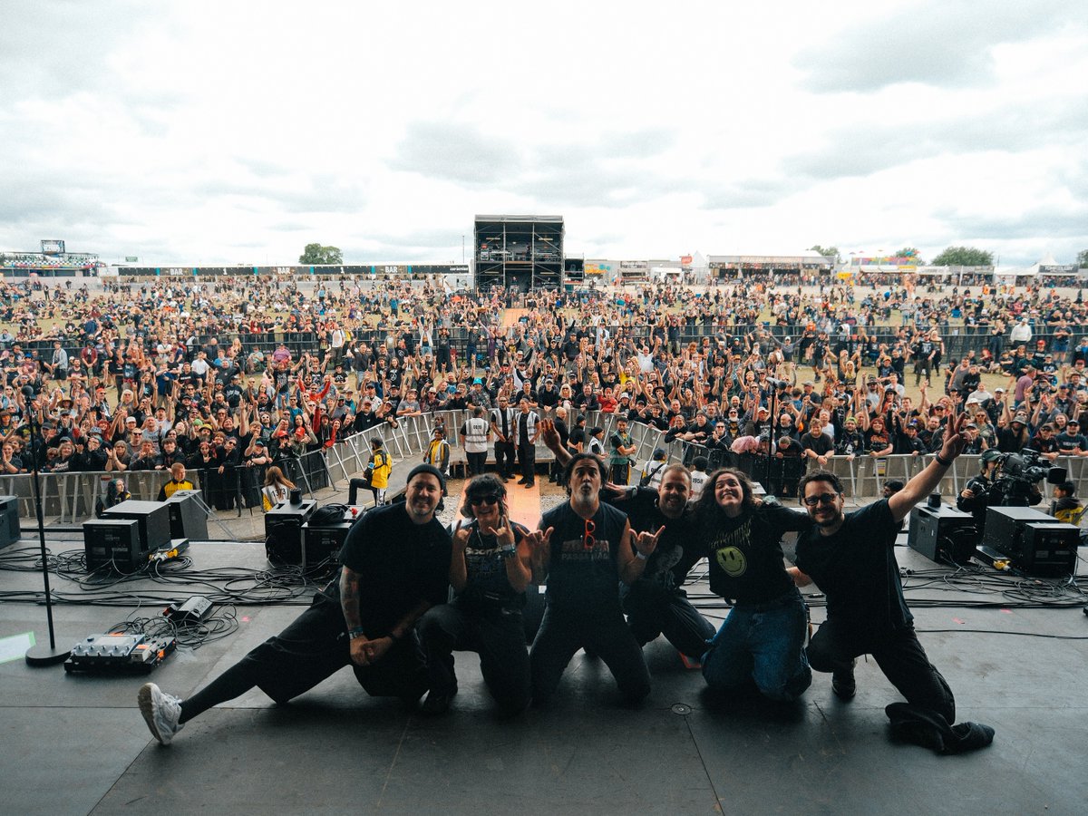 egokilltalent's tweet photo. Thanks again @Downloadfest! What an experience. It means so much to us coming all the way from Brazil to see how you guys rock here!

We loved it so much we’re staying here in the UK for a headline show tomorrow (Tuesday), Camden at The Black Heart 🫶 https://t.co/raaxlLSNzL
