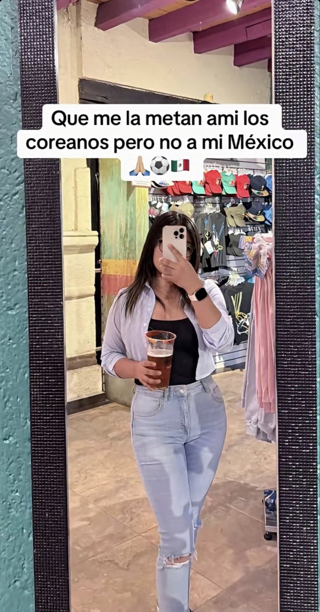 Out of Context Mex tweet media
