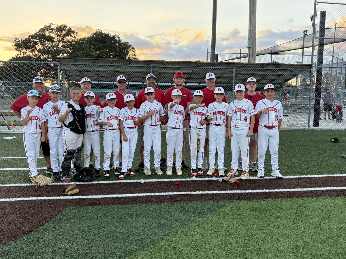 Cincy_Raiders's tweet photo. Congratulations to 11u Black, who has been working hard and improving all season, on their runner up finish in the Marucci Slugfest in Indiana.
#RaiderReady https://t.co/PKgGJQwU3C