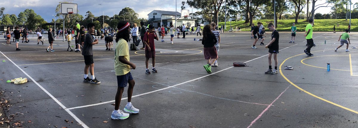 handballaus's tweet photo. Sydney North showed up, rain or shine. 🌧️🏆🔥

Despite the weather, 140 students from 37 schools came together for an unforgettable day at the Sydney North School Handball Competition.

🏅 237 awards presented!

Special thanks to @PrimeHydrate!

#Handball #DrinkPrime https://t.co/TkIZmFLqE1