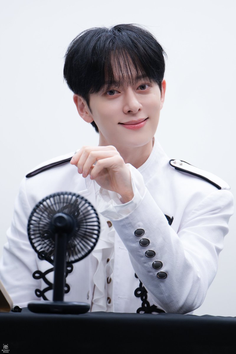 위트(개베프) tweet media