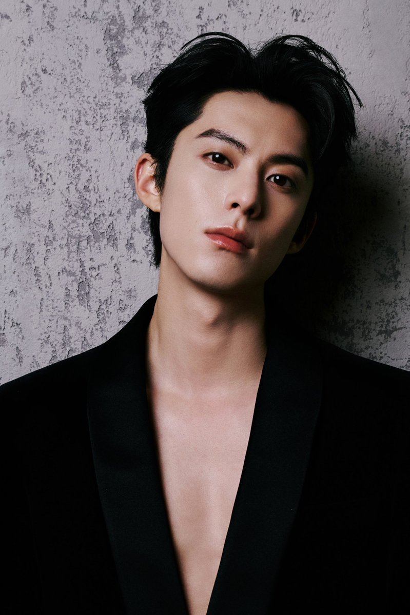 Happyy_Time's tweet photo. หล่อคม หล่อเข้ม หล่อบาดใจ ❤️‍🔥❤️‍🔥

#หวังเฮ่อตี้ #DylanWang #WangHedi https://t.co/RIXMxcbnS6