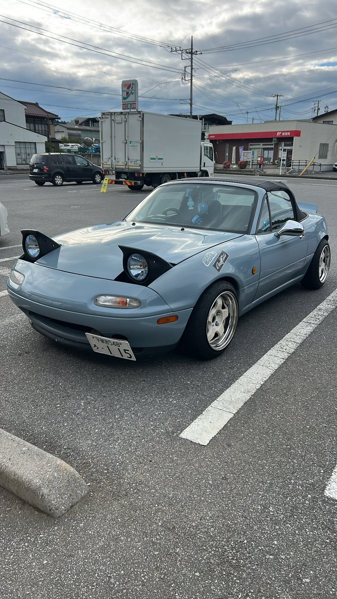 same8708's tweet photo. 車検前最終日まで構ってちゃんなの可愛いけど勘弁してね^ ^💦 https://t.co/CDtAOw465Y