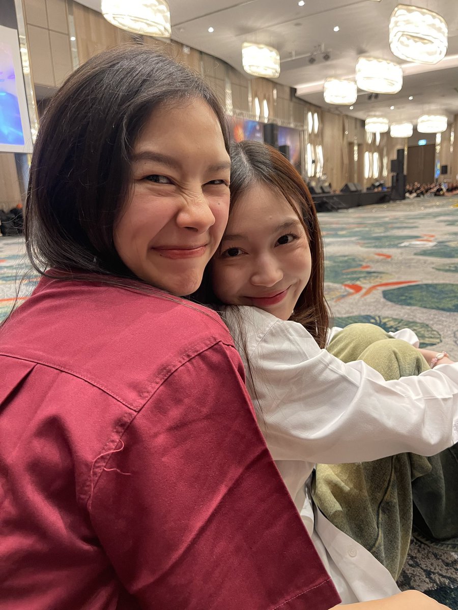 anglepee's tweet photo. #MilkLove GMMTV Outing 

2023   2024    2025   2026🔜 https://t.co/FpGgAmosM1