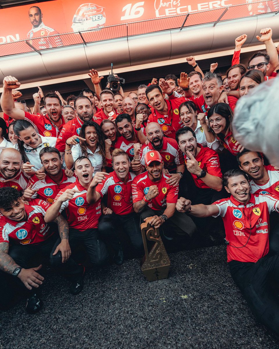 ScuderiaFerrari's tweet photo. All in this together❤️🍾 https://t.co/rDXhhZ7WSf