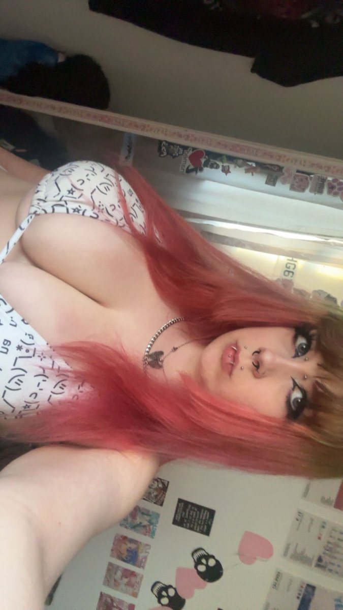 porcelainsgirl's tweet photo. if ur #buyingcontent dm me !! im active all day<3 my of in bio, solo content daily !! active with premades n for sessions&amp;customs 
#nsfwtwt #nsfwtwt #ukseller #bigtits #onlyfans #fansly https://t.co/cf4zdYy5Mj