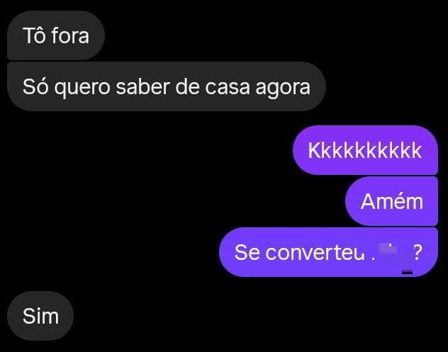 vjuliag's tweet photo. a mona saia pra tudo que era buraco todo fim de semana, 1 mes ficando comigo ja virou evangelica kkkkkkkkkkkkkkkkkkkk so quer saber de conchinha, aprendeu que a rua n tem nada pra oferecer 💋 https://t.co/N0W1Ekwv77
