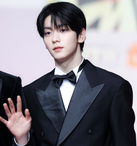 AboutMusicYT's tweet photo. TXT's Soobin is set to attend the Dolce &amp; Gabbana Fashion Show in Milan on June 20th. https://t.co/iQzf5VWNaK