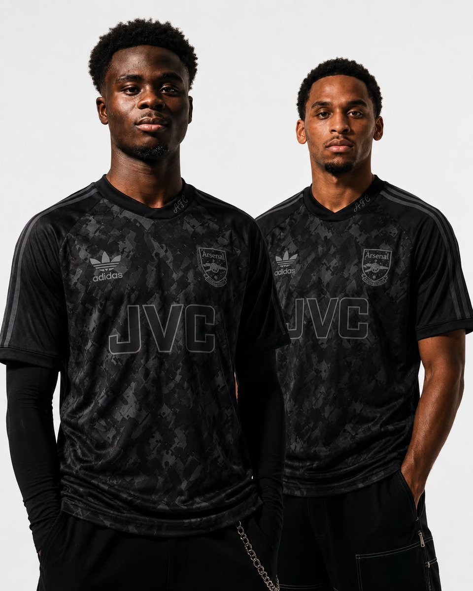 Ni_mark's tweet photo. If this is true please Adidas take my money 💰 now.. #COYG #Arsenal https://t.co/hNlEvB76Rf