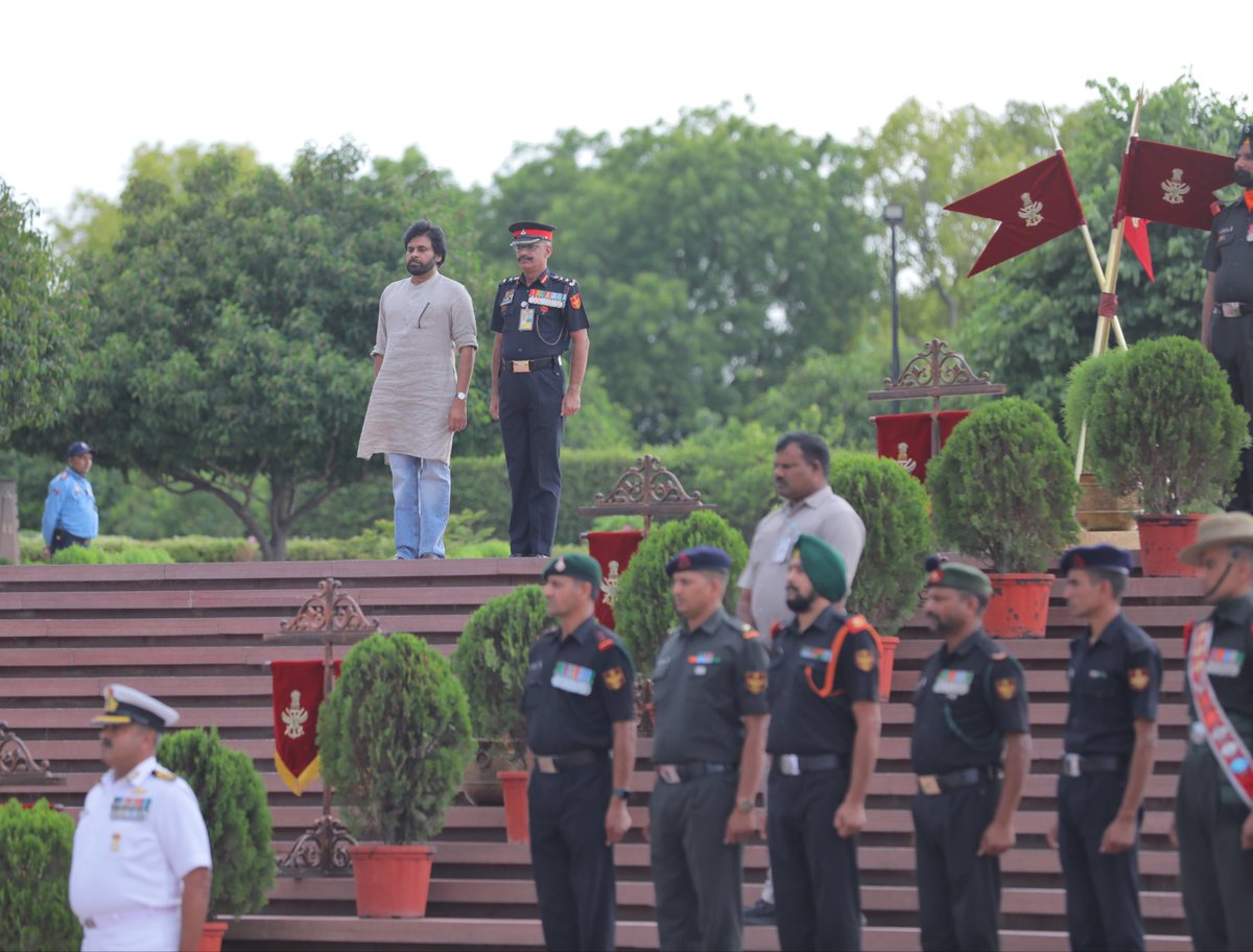 PawanKalyan's tweet photo. As part of Sena Prasthan –For the National Integrity ( Sena Prasthanam - Desha Samagratha Kosam) , 
I stood at the National War Memorial with profound humility and reverence, paying tribute to the brave men and women of our Armed Forces who made the ultimate sacrifice in service of Bharat.

Every name etched there reflected extraordinary courage, selfless devotion, and unwavering commitment to the nation. Their sacrifice has safeguarded our freedom, protected our sovereignty, and strengthened the unity and integrity of India.

Standing before that sacred memorial, I was reminded that the strength of Bharat lies not only in its achievements, but also in the valor of those who placed the nation above self and duty above all else.

With deep gratitude, I bowed to our fallen heroes and drew inspiration from their legacy. May their courage continue to guide us, their sacrifice continue to unite us, and their spirit continue to strengthen our resolve to build a strong, secure, and united Bharat.

Jai Hind.

@PMOIndia @HMOIndia @DefenceMinIndia @salute2soldier