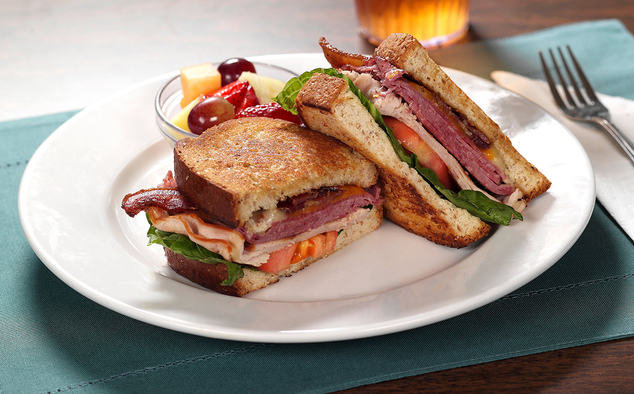 eggtcKC's tweet photo. We do more than just breakfast at eggtc.! Make plans to stop by for lunch -try one of our salads, sandwiches, soups or burgers!
View our menu and order ahead now at https://t.co/n3xzltFf7P
#eggtc #kclunch #eatlocalkc #kceats https://t.co/Y9Clo22O5c