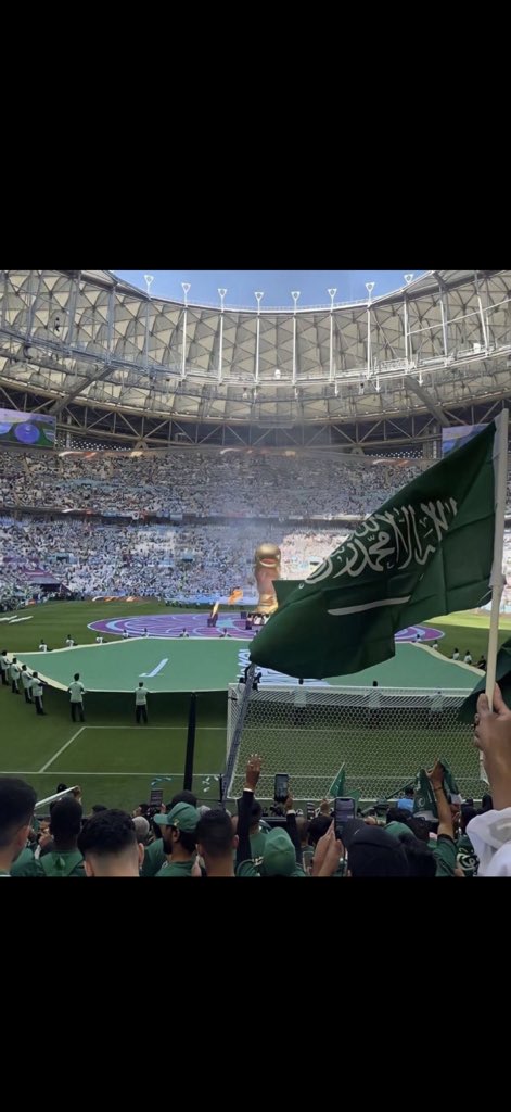 TopHfc's tweet photo. #السعوديه_الاوروغواي https://t.co/ZMQ3nZFRxf