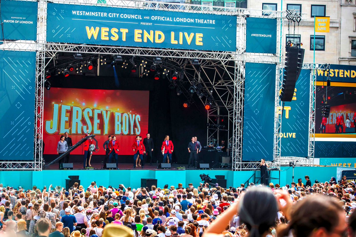 WestEndLIVE's tweet photo. 2023 👉 2022 👉 2021 &amp; your 2026 cast!

This year @jerseyboysuk return to #WestEndLIVE as our Sunday finale, as they celebrate the opening of their 20th Anniversary UK Tour. How many of their performances have you seen?

📸: @peachyraith (pics 1 - 3) and Matt Crockett (pic 4) https://t.co/q4sG1tzFnV