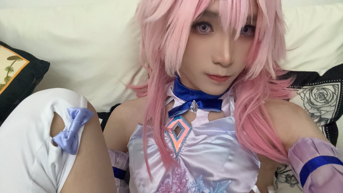 LangMo718's tweet photo. 可爱三月七
#cosplay #三月七 #男娘 https://t.co/3MYgtBeqpX