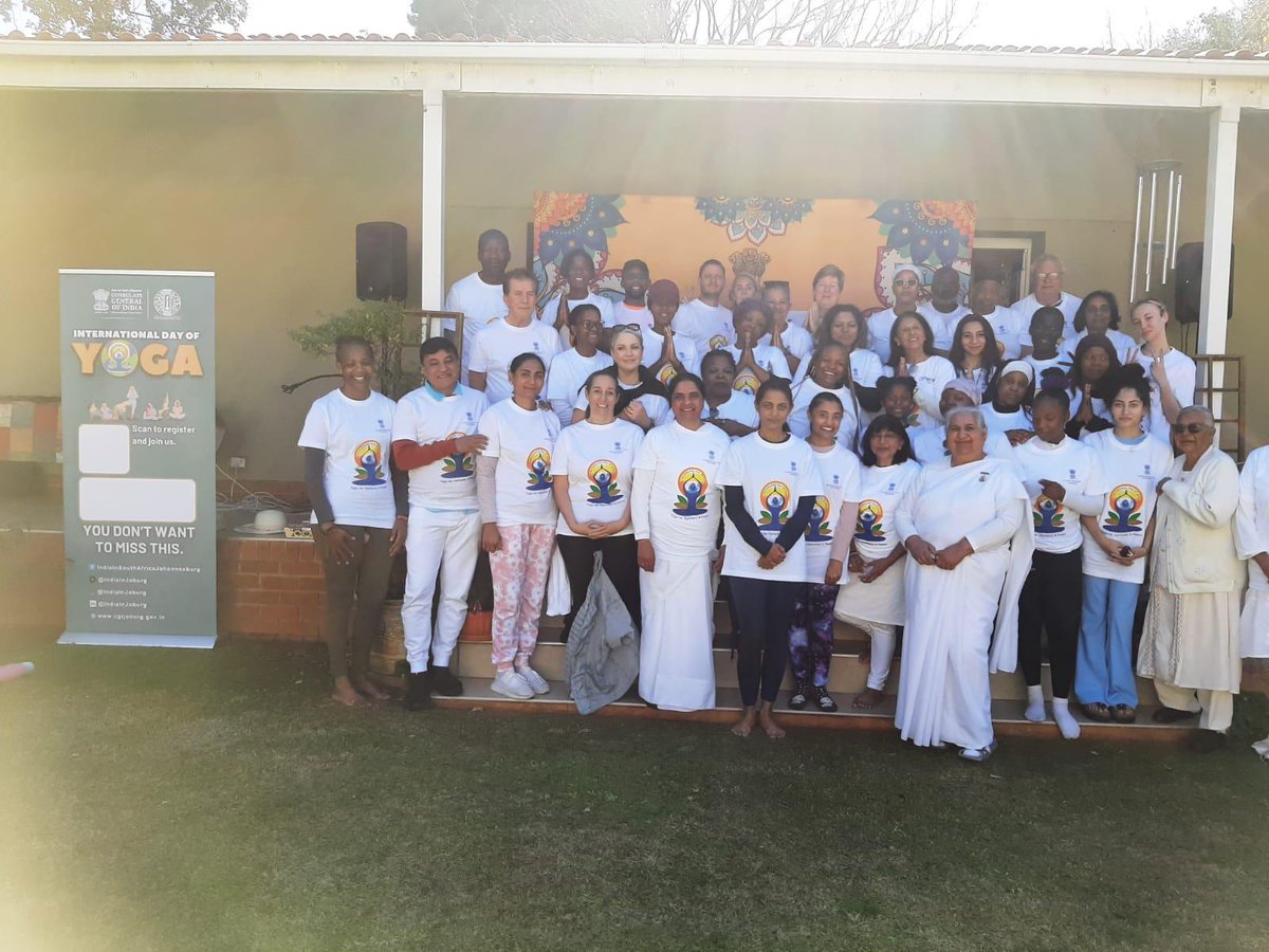 indiainjoburg's tweet photo. On 13 June 2026 (Saturday), the Consulate General of India, Johannesburg hosted a Curtain Raiser session for the International Day of Yoga at Brahmakumaris, Observatory. https://t.co/BWsxdffvc5