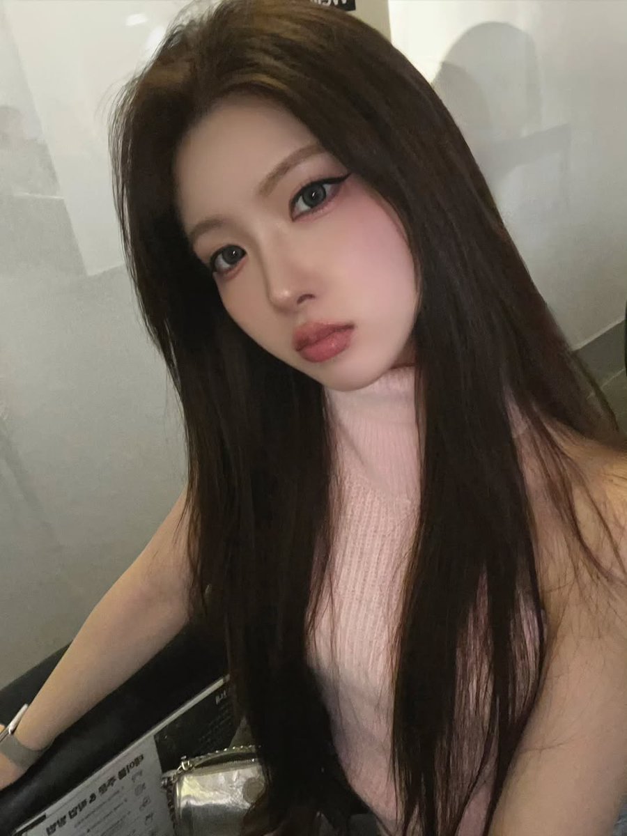 fanWiTCHXFRANCE's tweet photo. 2/5
#LUCIA #루시아 #WiTCHX #위치스 @WiTCHX_twt https://t.co/ZibeDPGUYG