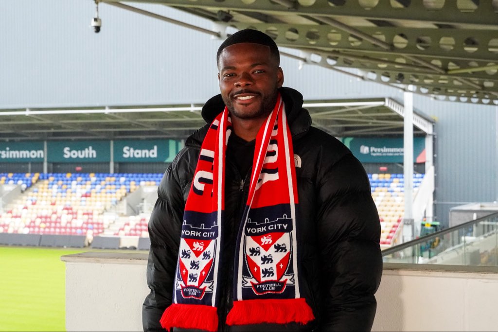 Dipo_Akinyemi's tweet photo. God Opened This Door Again For A Reason.
The Story Continues…

Proverbs 3:5 
🔴🔵 https://t.co/5vIOGfQYCu