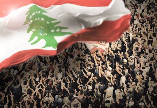 MariamIssa83's tweet photo. 🚨 النظام الإيراني حوّل لبنان إلى ساحة حرب وخراب!
كذبة “انتصارات” النظام وشعاراته الفارغة:
جرّ لبنان لحروب عبثية خدمة لمصالحه، سيطر على الدولة عبر حزب الله، ودمّر الاقتصاد والأمن والاستقرار. من 2006 وحتى اليوم… دم لبناني وخراب، بينما يعلنون “انتصاراً” وهمياً في كل مرة.
انتصارات النظام في لبنان المخطوف؟
انهيار شامل: اقتصادي، سياسي، طائفي واجتماعي. الشعب يدفع الثمن غالياً، والنظام يصدر الدمار والفتنة، لا المقاومة.
كفى لبنان يدفع ثمن أوهام الآخرين.
شارك لو شايف الحقيقة.‼️
#لبنان #حزب_الله #النظام_الإيراني