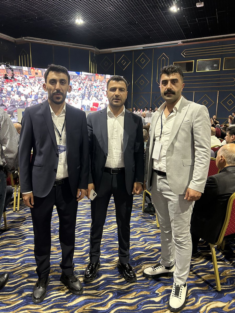 Metinkurtaran90's tweet photo. Ankara 📍 

Türkiye Terziler Konfeksiyoncular ve Giyim Sanatkarları Federasyonu Seçimleri için Ankara’ya Bingöl Esnaf ve sanatkarlar oda birliği Başkanı Sn. Mesut kurtaran ve Bingöl Terziler ve Konfeksiyoncular oda Başkanı Sn. Mikail Uzunboy ile Katılım Sağladık. Mevcut Başkan Sn. Ali Safa  Şenin tekrardan Başkan seçildiği Federasyon seçiminin  Bingöl ve Ülkemize Hayırlar getirmesini temenni ediyorum. #Ankara #bingöl #EsnafveSanatkarlar