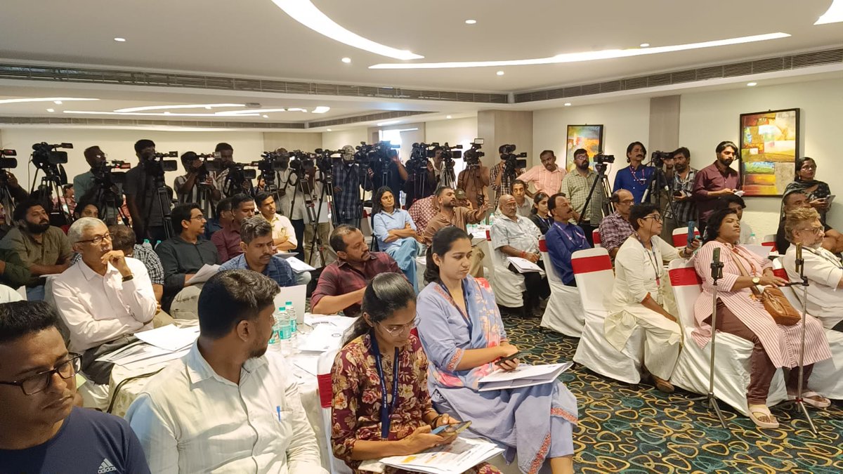 CensusKer's tweet photo. Kerala is all set for Census 2027 Phase I. Press conference held on 15 June 2026 in Thiruvananthapuram,  highlighted the significance of India’s first digital Census and the Self Enumeration facility. SE will be available from 16–30 June 2026 at  https://t.co/ShfYvoaBM6. https://t.co/KlWXhAhq2J