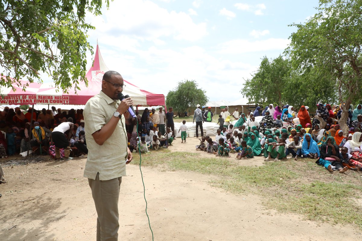 _IsmailMaalim's tweet photo. I urged residents in flood-prone areas to heed weather advisories, remain vigilant, and work closely with local authorities as we intensify preparedness efforts to safeguard lives, livelihoods, and property ahead of the expected rains. https://t.co/d0e3psVRXy