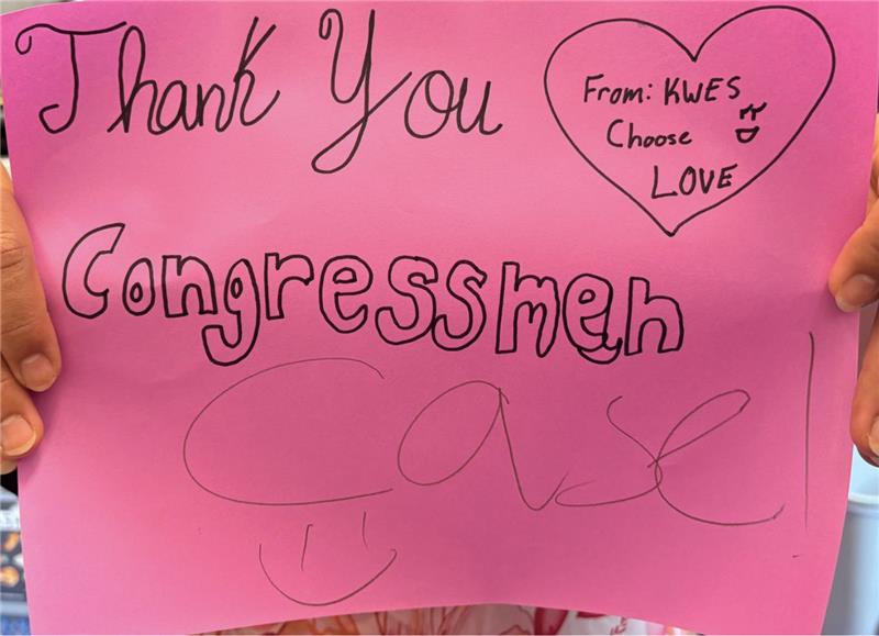 RepEdCase's tweet photo. How it’s supposed to work! Through my community outreach I learned that Kalihi Waena Elementary School (https://t.co/4IPJBkP0E8) needed a pedestrian bridge to get students to and from school safely. I took that back to my Appropriations Committee, which approved my request for $850,000 in Community Project Funding (https://t.co/uLd0tNZex1) to help out. Just got a beautiful mahalo t-shirt, bag and posters from the students. Huge mahalo back; Lion Pride!