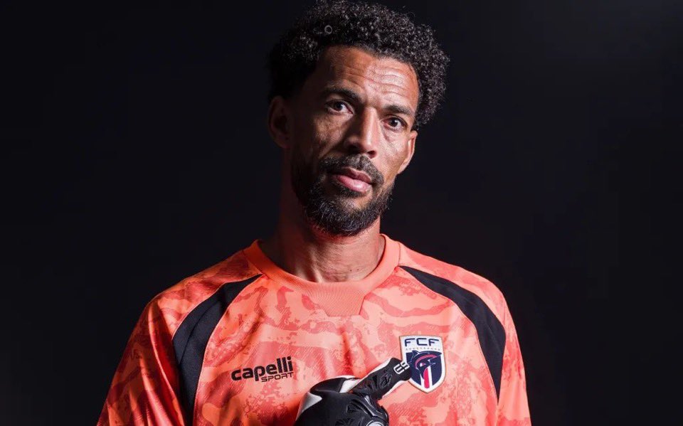 golsdobrasil1's tweet photo. Nome de batismo do goleiro Vozinha, de Cabo Verde, é uma homenagem ao ex-lateral-direito da seleção brasileira Josimar, que brilhou na Copa do Mundo de 1986 🇨🇻👀

Via: @geglobo https://t.co/SLJWZ9fF1K