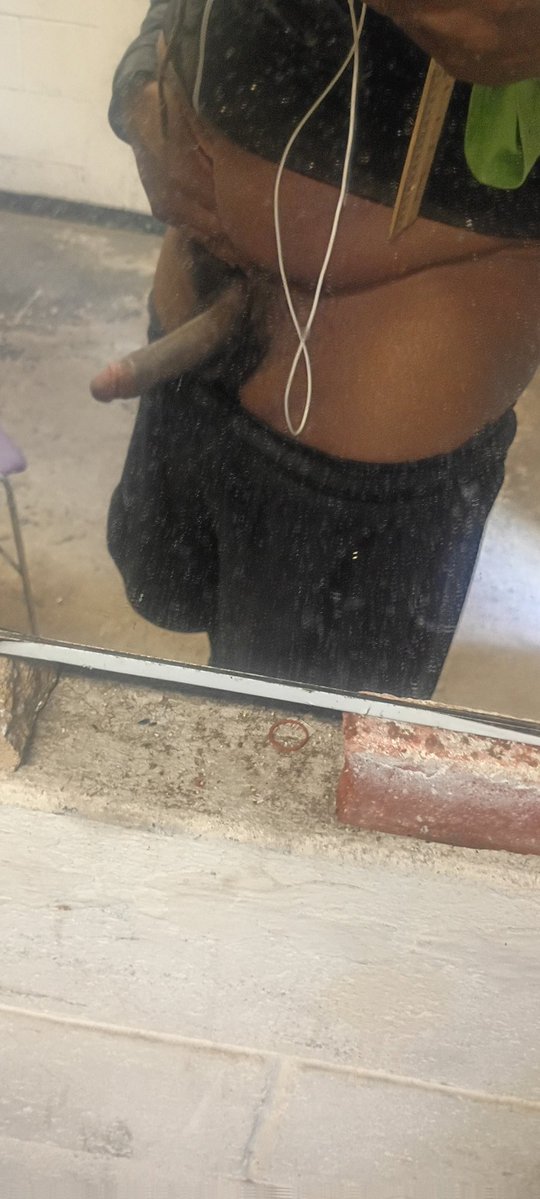 YARDIENATION's tweet photo. I'd say I'm average I have 7 to 7.3inches in length and 4.8 to 5inches in girth. I don't have the pornstar dick nor the dick the nigga who was with #daphnejoy in that video got. So I'm average https://t.co/02DfQB0TZb