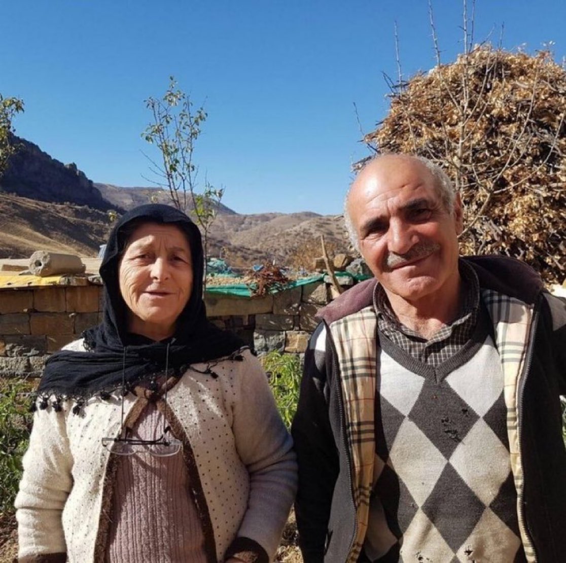 GulcanDiril's tweet photo. 2349 gündür neden öldürüldüklerini, babamız #HurmüzDiril’in başına ne geldiğini, cenazesinin nerede olduğunu öğrenemedik @abakingurlek 

DirilAilesine NeOldu
#HurmüzDiriliBulun https://t.co/4z6aOkBpJK