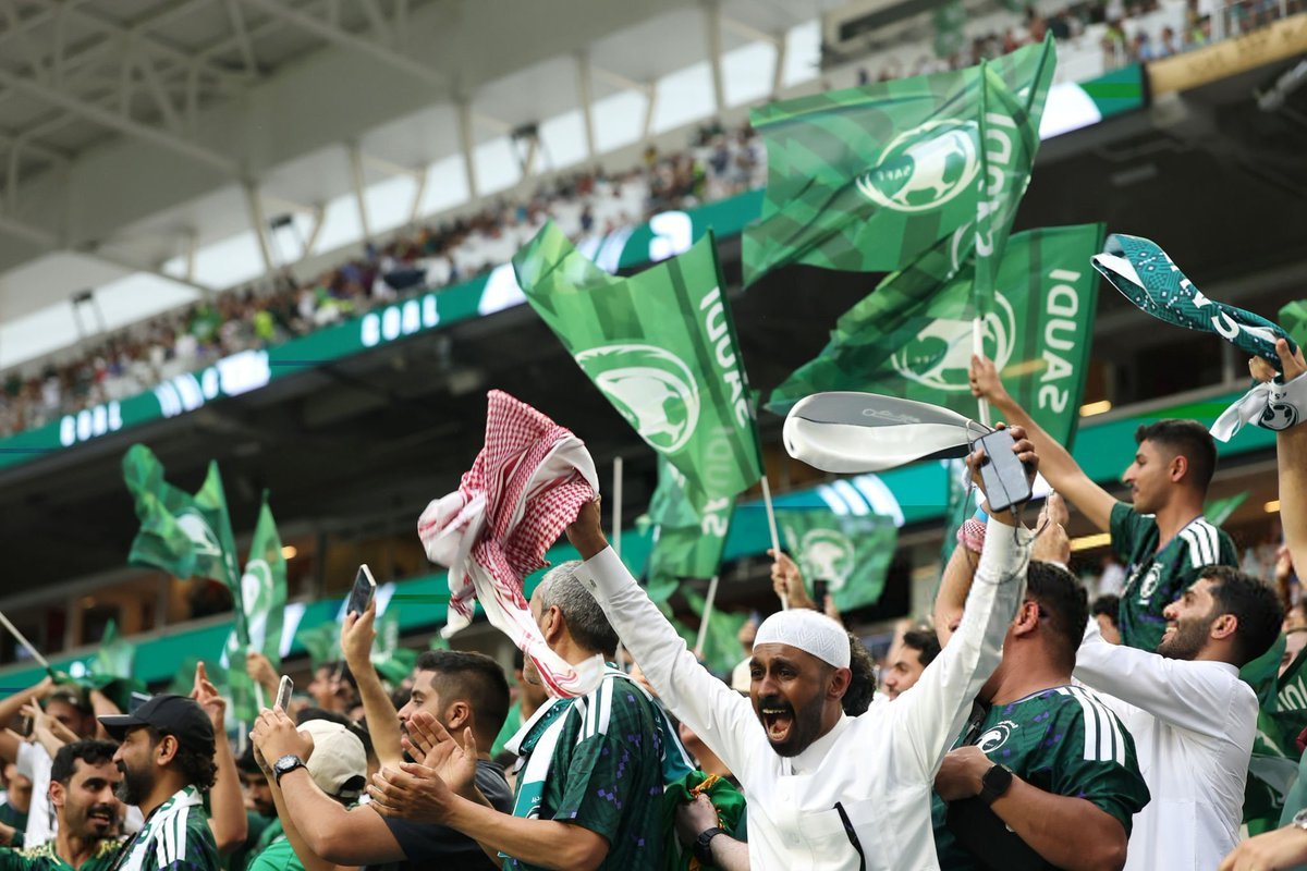 shr0q_'s tweet photo. يالله يارب تكمل الفرحة😭🤍🤍🤍🇸🇦 https://t.co/EnsZstRaSN