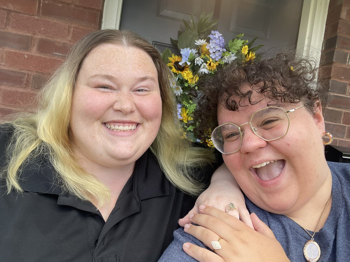 light_emi_up's tweet photo. she said yes too!! happy pride month https://t.co/LWqyDa6hS4