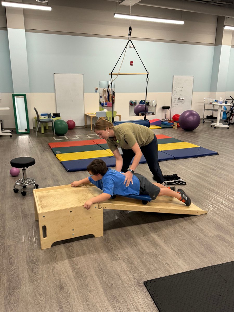 arcautismcenter's tweet photo. Deegan stayed on the move in the gym with Hannah (OT), working through activities that challenged his strength, coordination, and balance. https://t.co/uSn0zzPzDf
