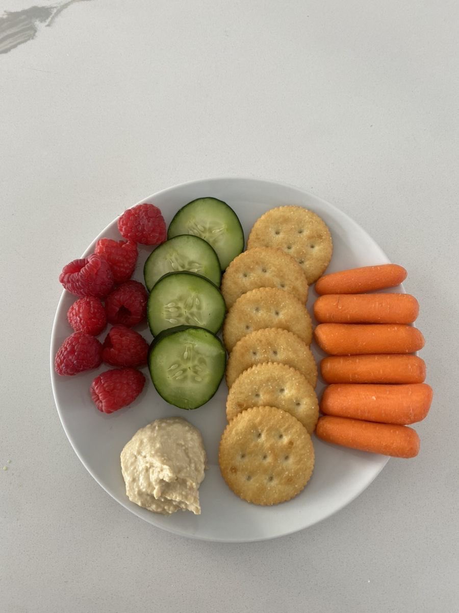 em1mew's tweet photo. learn to be okay with smaller portions https://t.co/pU4mRQ6Rls