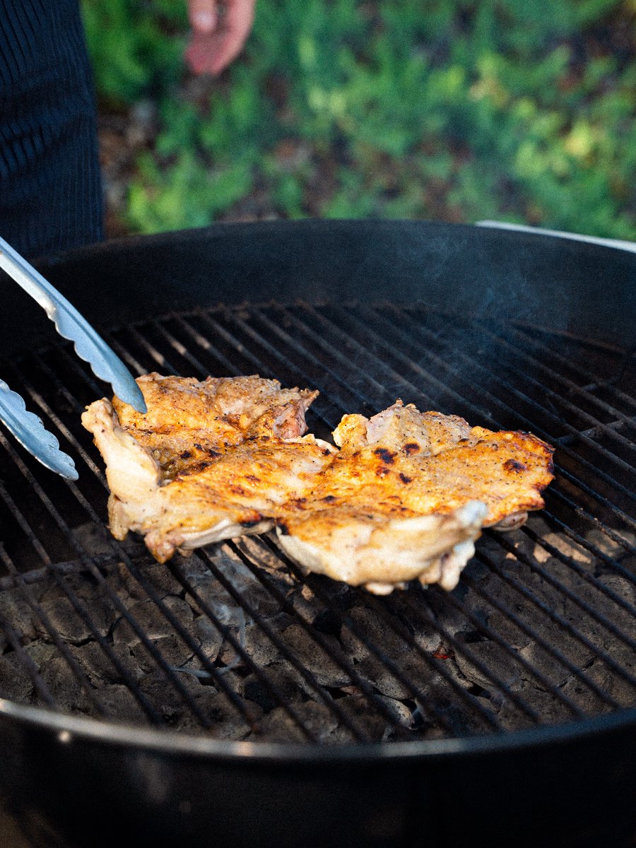 JoyceFarms's tweet photo. Back in stock and ready for the grill. 🔥 Our Heritage Poulet Rouge® Semi‑Boneless Chicken — the lesser‑known steakhouse cut — cooks beautifully next to your steaks and delivers that signature rich, clean flavor customers rave about. Order while they’re here. 🍗❤️ #SteakhouseCut https://t.co/3iZDyOvDyP