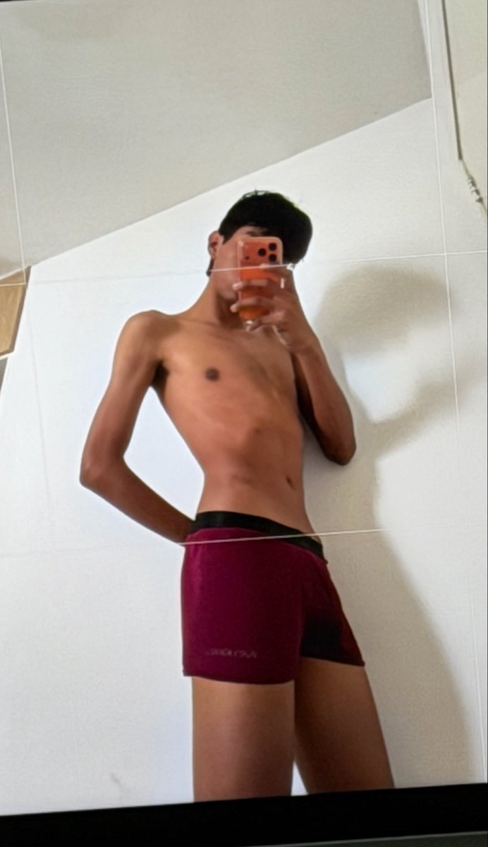 Tomillo_Tie's tweet photo. Alguien para grabar? 🤭🔥 https://t.co/XGjNOJt1SL