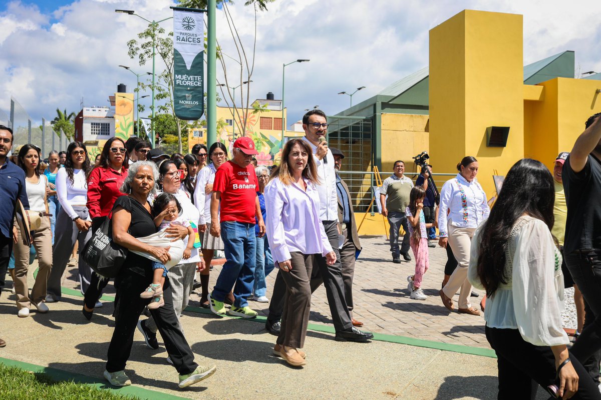 margarita_gs's tweet photo. Hoy inauguramos el Parque Raíces Ahuatlán en Cuernavaca, un nuevo espacio público sustentable pensado para la convivencia, el bienestar y el cuidado de nuestro entorno, que beneficiará a más de 370 mil habitantes.

Cuenta con trotapista, juegos infantiles, área de lectura, espacios pet friendly y dos Aulas Ambientales para fortalecer la educación y la conciencia ecológica.

Seguimos rescatando nuestras áreas naturales en todo el estado para el encuentro de la comunidad. ¡A disfrutarlo y cuidarlo mucho!

#LaTierraQueNosUne