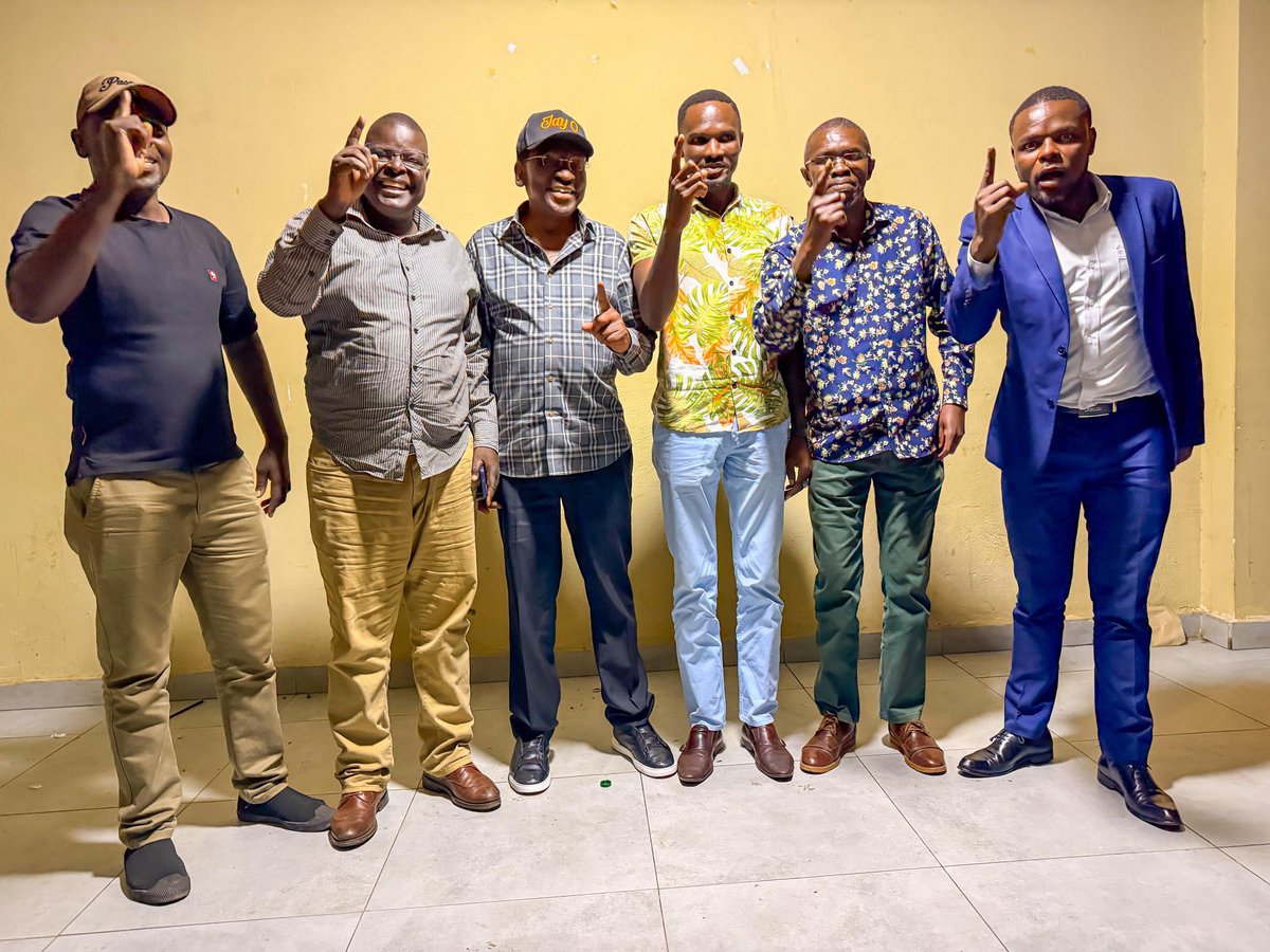 orengo_james's tweet photo. The Bunge La Wanainchi has stepped up to lead the charge for a better Kenya. Their fierce resolve to join this movement is incredibly energizing. https://t.co/pF8kRAScBB