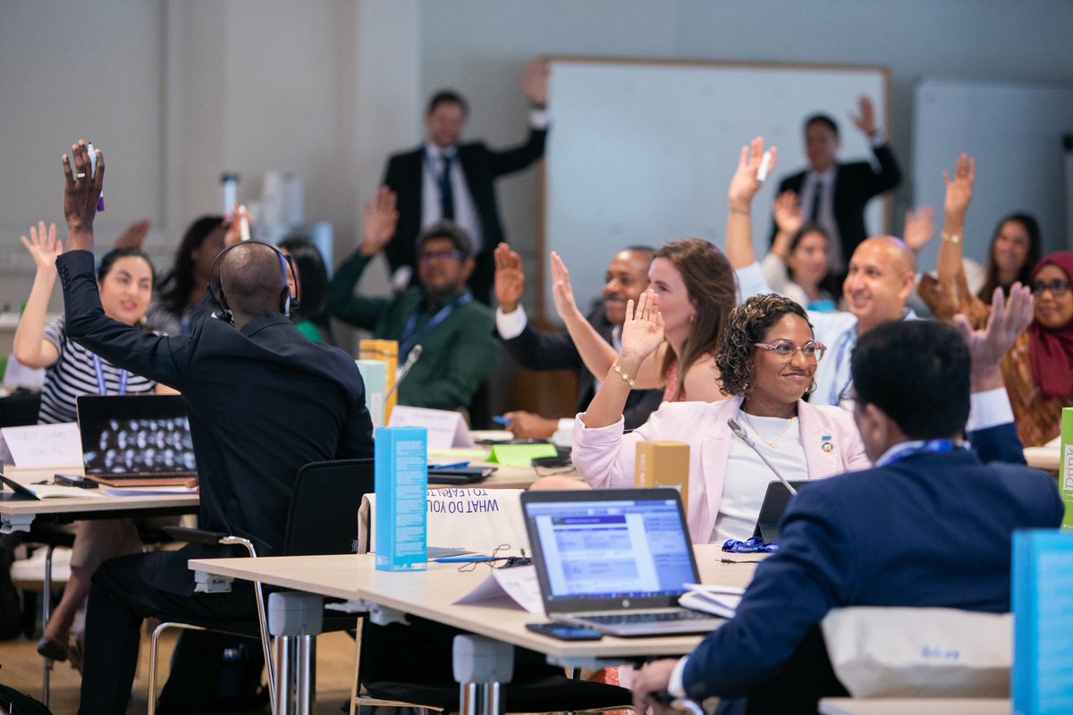 UNMigNetwork's tweet photo. 📍Turin, Italy
Day 1 of the Demand-Driven Facility Peer Exchange & Planning Workshop.
Discussions highlighted the value of coordinated support, partnerships and collaboration in advancing migration governance #GCM https://t.co/h8jcr0QwBc