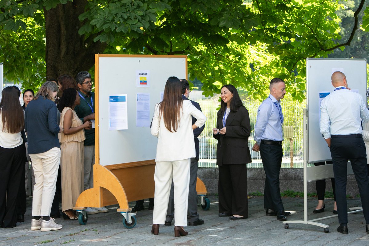 UNMigNetwork's tweet photo. 📍Turin, Italy
Day 1 of the Demand-Driven Facility Peer Exchange & Planning Workshop.
Discussions highlighted the value of coordinated support, partnerships and collaboration in advancing migration governance #GCM https://t.co/h8jcr0QwBc
