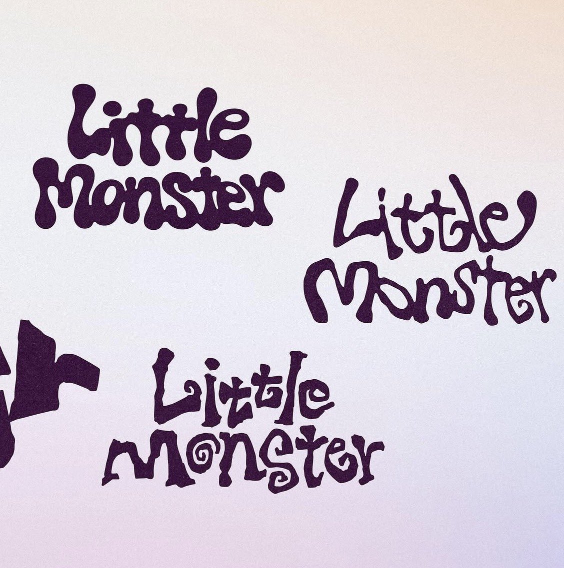 likeafantasy__'s tweet photo. official scrapped versions of ILLIT’s do the dance (billyeoon goyangi), jellyous and little monster logos by indie graphic designer, ga gunho. gunho’s later versions would eventually be accepted by illit’s team 

(@/gx2_h on insta) https://t.co/5e0pbsEg6J