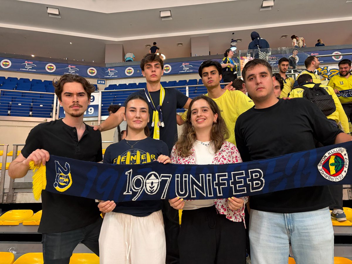 UFBMarmara's tweet photo. BİZE BU YOLDA GERİ DÖNÜŞ YOK!
MS | Fenerbahçe Beko 93-68 Beşiktaş Gain https://t.co/BogLQkcsEs