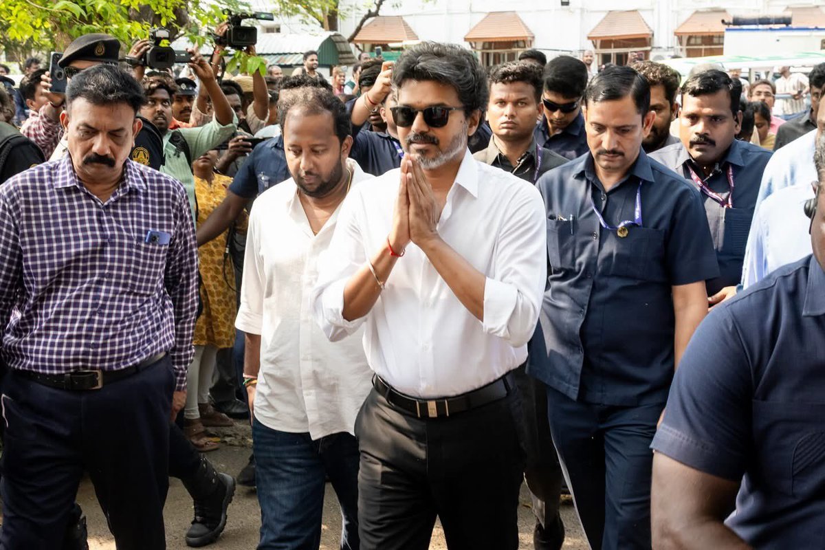 TSC__24's tweet photo. CM VIJAY REJECTS 20,000 CRORE

SMART METER PROJECT LINKED TO ADANI, SPARKs.. https://t.co/pUPRumHZxy