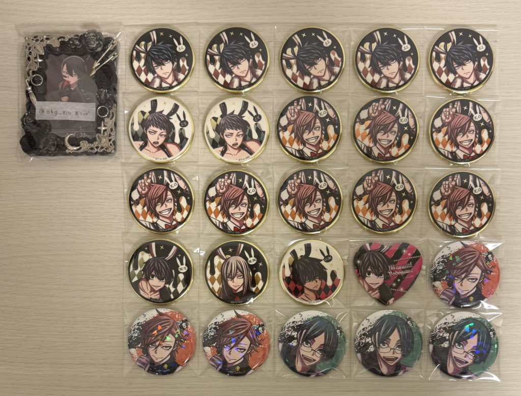 nu6o0n's tweet photo. ꒰ 交換 譲渡 買取 ꒱ 桃源暗鬼 缶バッジ バニー メイド 天使と悪魔 police 漢服

譲：画像のもの

求：定価+送料or同異種無陀���

お支払い方法の記載をしていただけると助かります🙇🏻‍♀️

検索からでもお気軽にお声掛けください🫧 https://t.co/tCZzLsC2sG