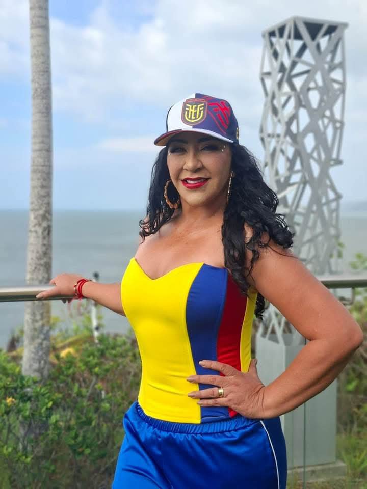 veritoadry18's tweet photo. Existen dos tipos de mujeres:
#tri #mundialdefútbol2026 https://t.co/UaJUScFa3X