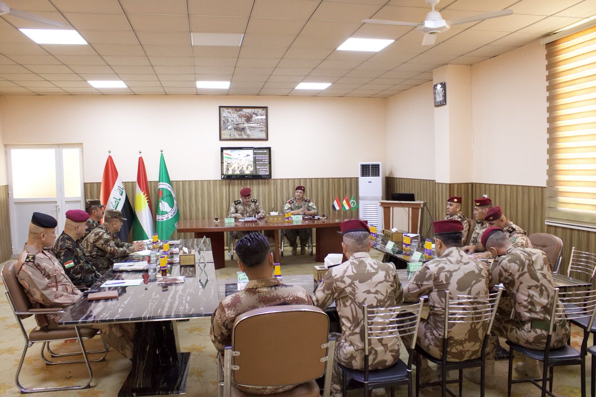 Forces70's tweet photo. The Military Training Directorate held a conference for training directors across Forces 70 units. The session focused on strategic plans to enhance combat readiness, modernize training programs, and expand instruction across military schools to strengthen Peshmerga capabilities. https://t.co/RbQBUxrJRA