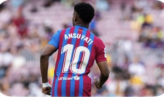 PolancoJr_1980's tweet photo. @derivat003 Lo mismo que con el nuevo Messi https://t.co/A9AlfE8300
