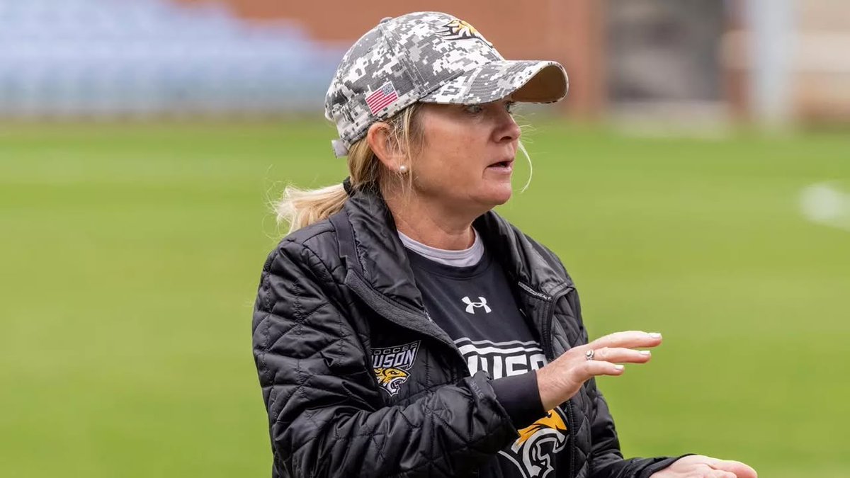TowsonU's tweet photo. The 2026 World Cup is having its moment in the U.S.!

TU women's soccer coach Katherine Vettori has watched the sport grow from a niche pastime to a global obsession, and she explains why soccer fandom continues to grow.
https://t.co/84z0l4BbuT https://t.co/BpG5pg1B89