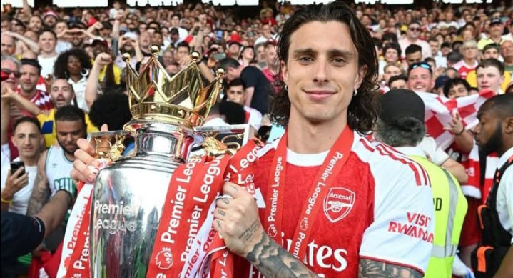 Riccardocalafir's tweet photo. 🚨 Arsenal get clear Riccardo Calafiori transfer update after club confirm signing. Riccardo Calafiori has been linked with a move away from Arsenal this summer and now an update has emerged on his future at the Emirates Stadium https://t.co/jUBBcfzXkQ