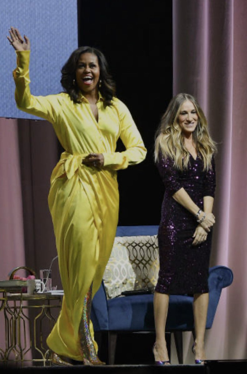 Jenandtonic29's tweet photo. @hollyrpeete @ufc You canโt shrink it because itโs huge. #cockit https://t.co/uOQDwcLZjJ